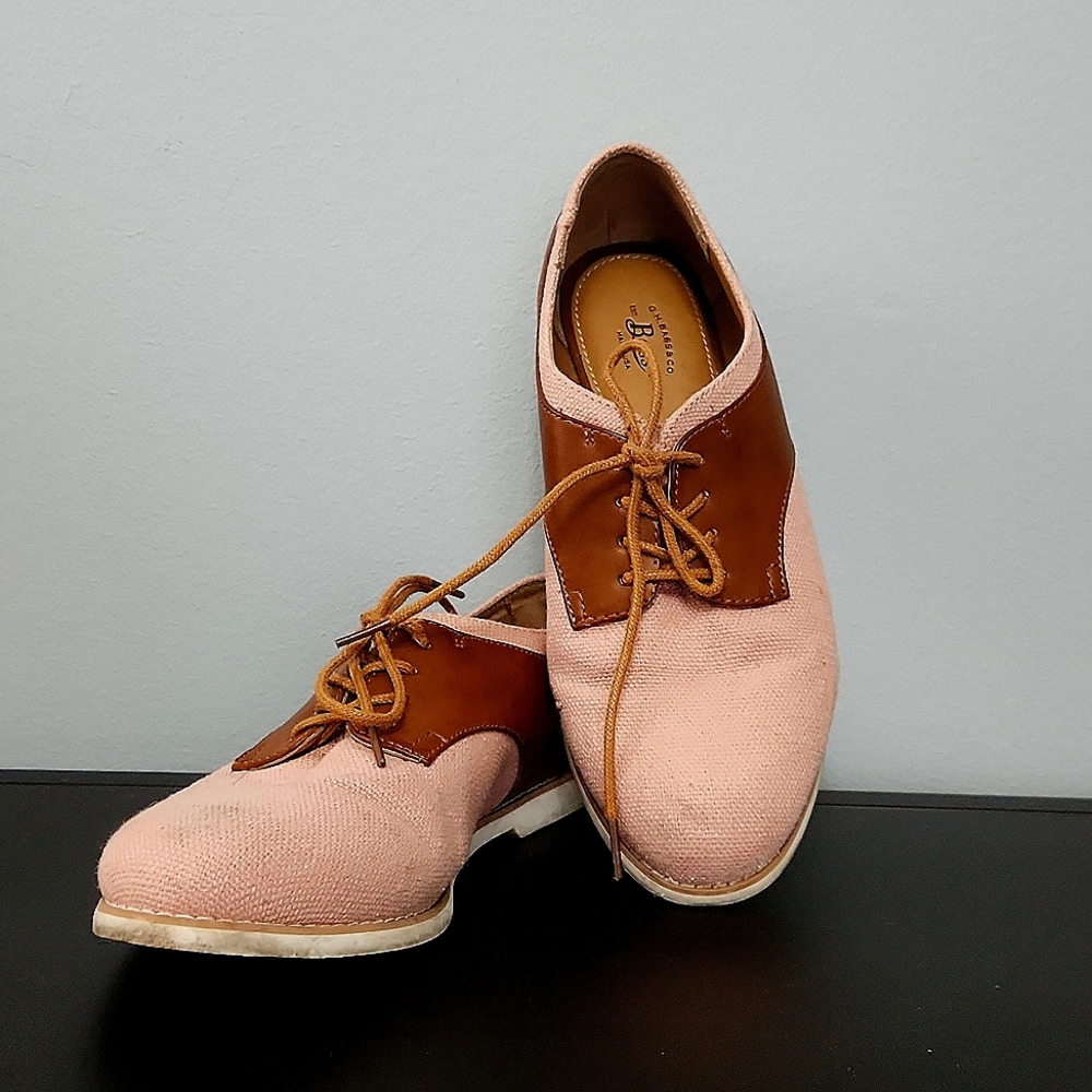 G. H. Bass sz8 pink and tan oxfords